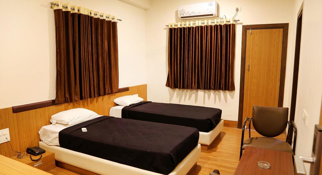 Kailash Residency Hotel Aurangabad  Exterior photo