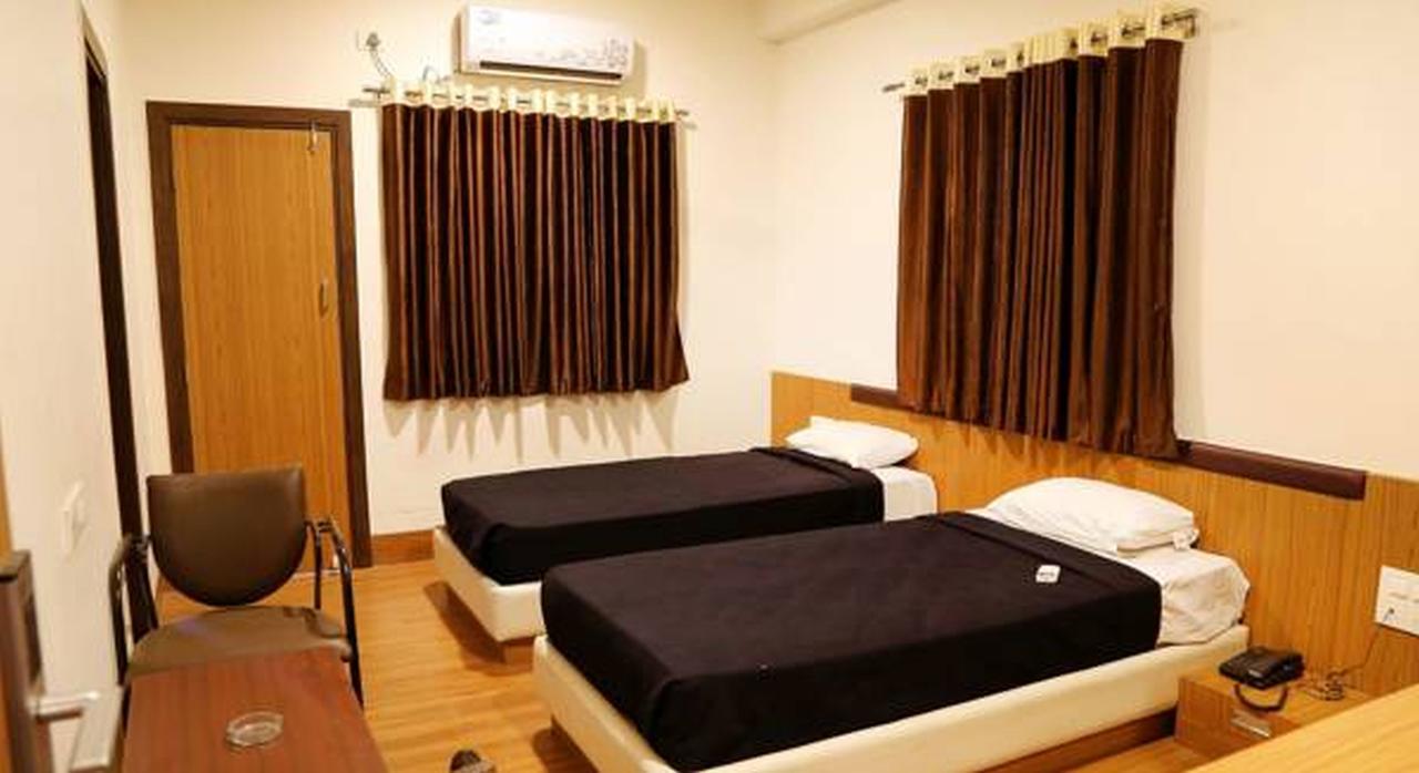 Kailash Residency Hotel Aurangabad  Exterior photo