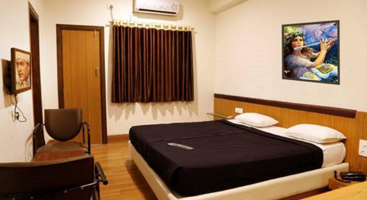 Kailash Residency Hotel Aurangabad  Exterior photo